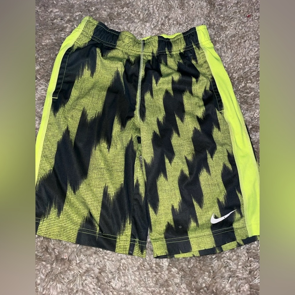 Nike Black and Neon Yellow Patterned Shorts Size Small